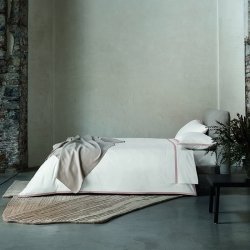 NETTARE BEDSPREAD